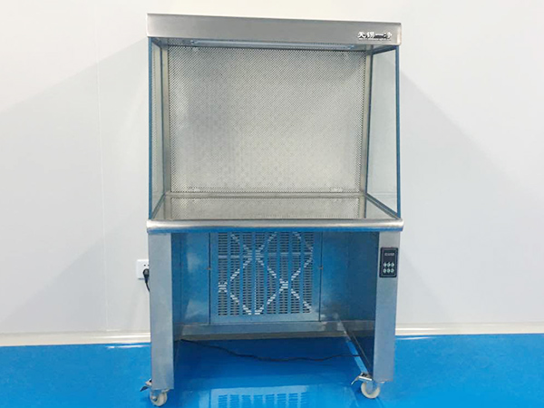 潔凈工作臺的使用可以減少自然落塵對過濾器風(fēng)機(jī)的污染嗎